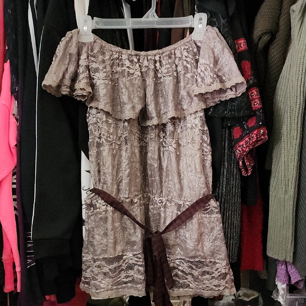 New LARGE  Shimmering  Lace Off-Shoulder TOP